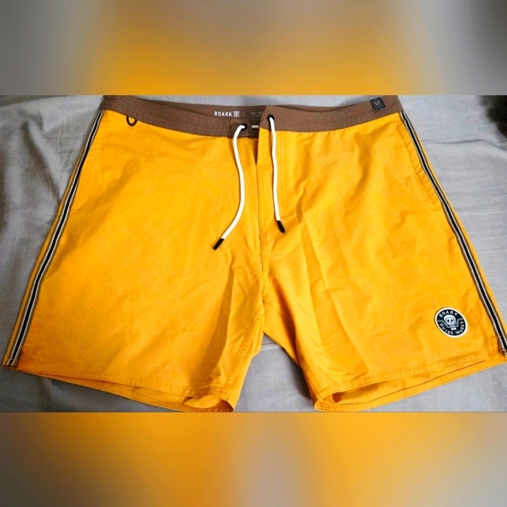 NWOT Roark Revival Bold Yellow Board Shorts Swim Trunks Size